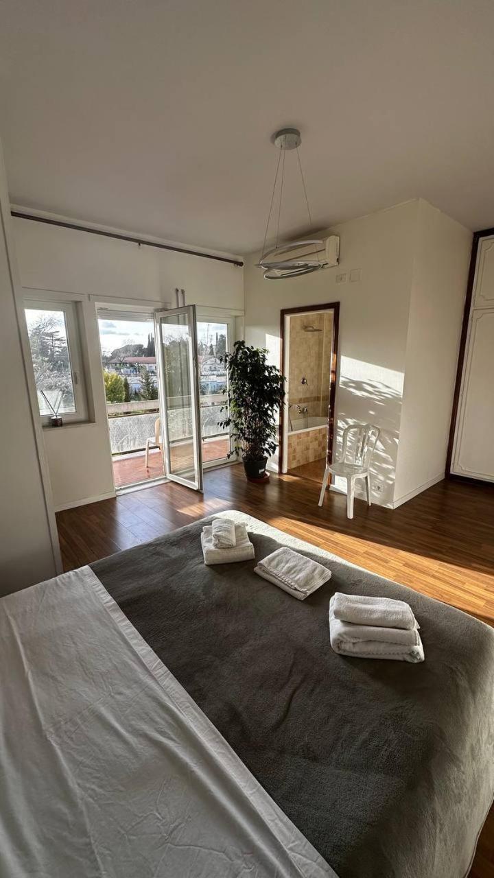 The Swan Center Apartment *